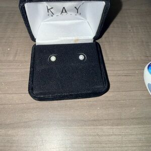 Kay Jewelers Classic Pearl Earrings in Black Box